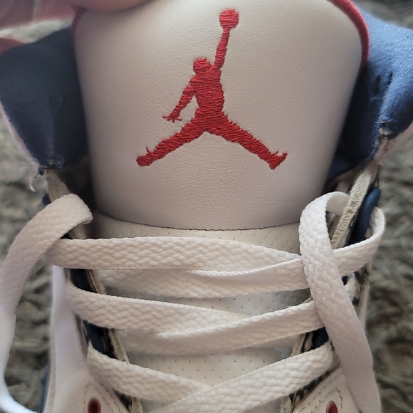 authentic jordan retro 3